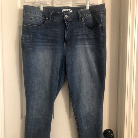 Code Bleu denim high rise skinny jeans 28 in inseam size 18W - Picture 1 of 6